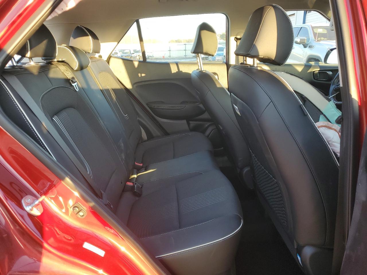 2024 Hyundai Venue - Image 10