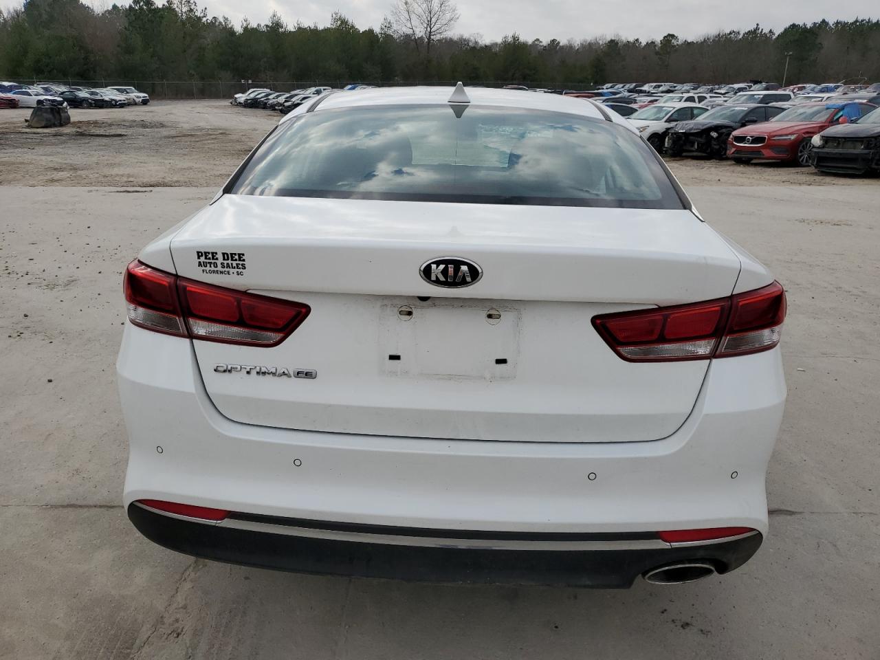2018 Kia Optima - Image 6