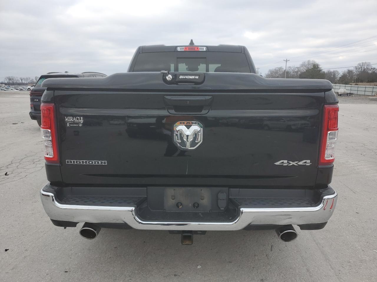 2021 RAM 1500 - Image 6
