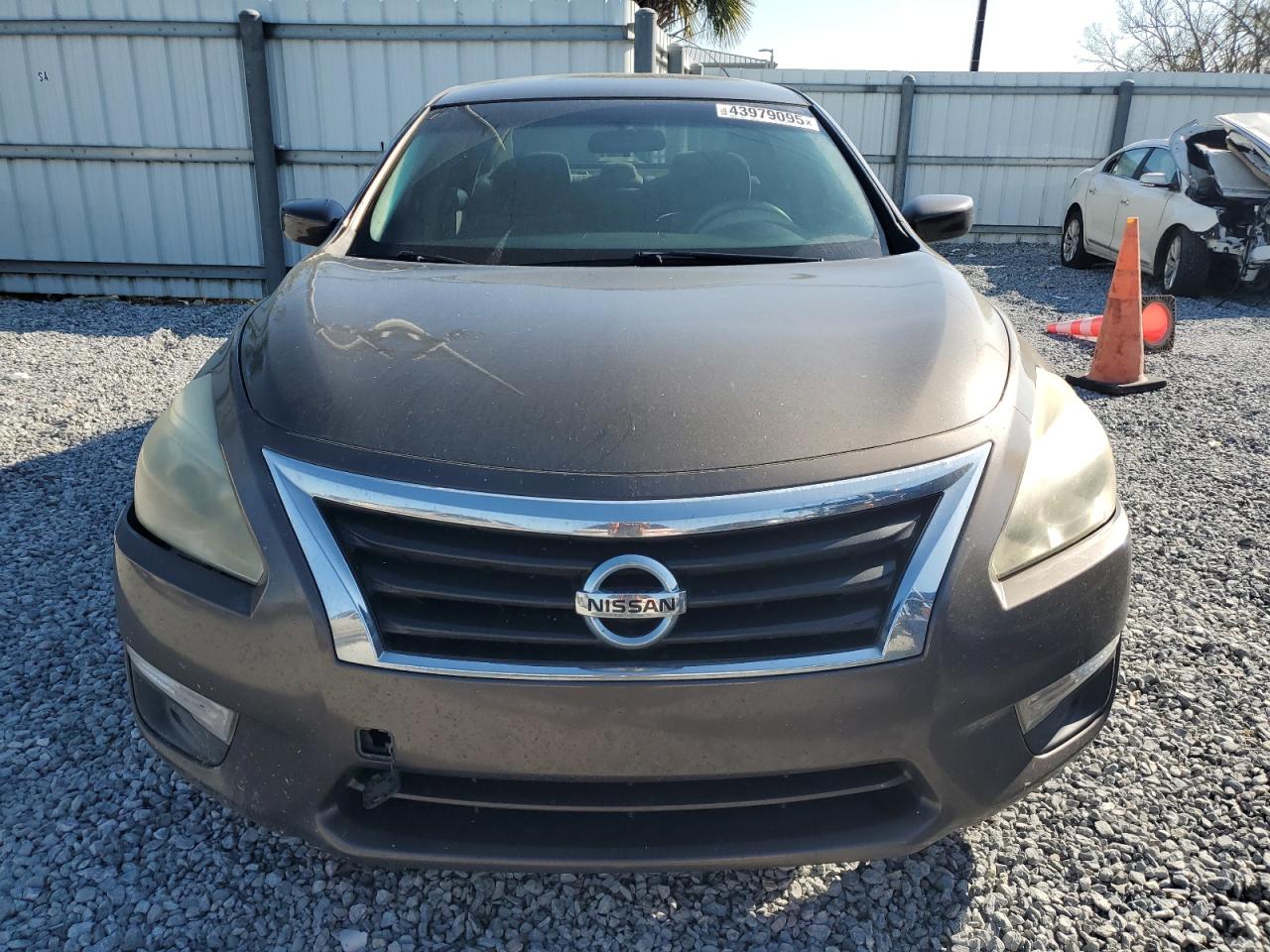 2013 Nissan Altima - Image 5