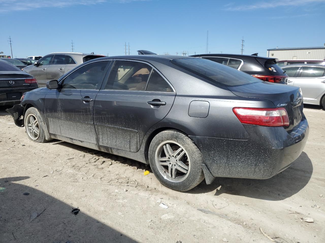 2009 Toyota Camry - Image 2