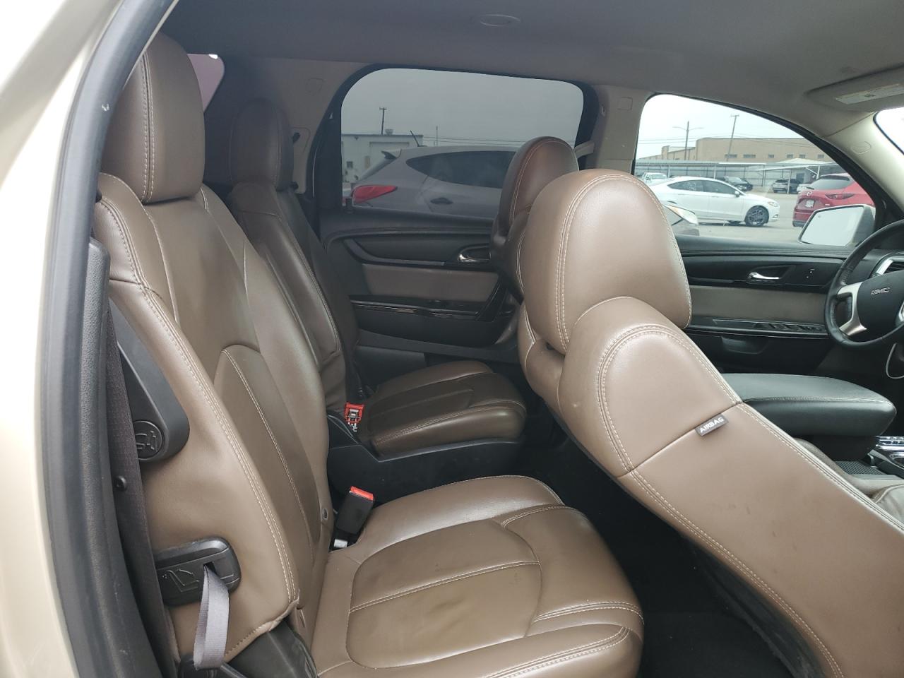 2015 GMC Acadia - Image 12