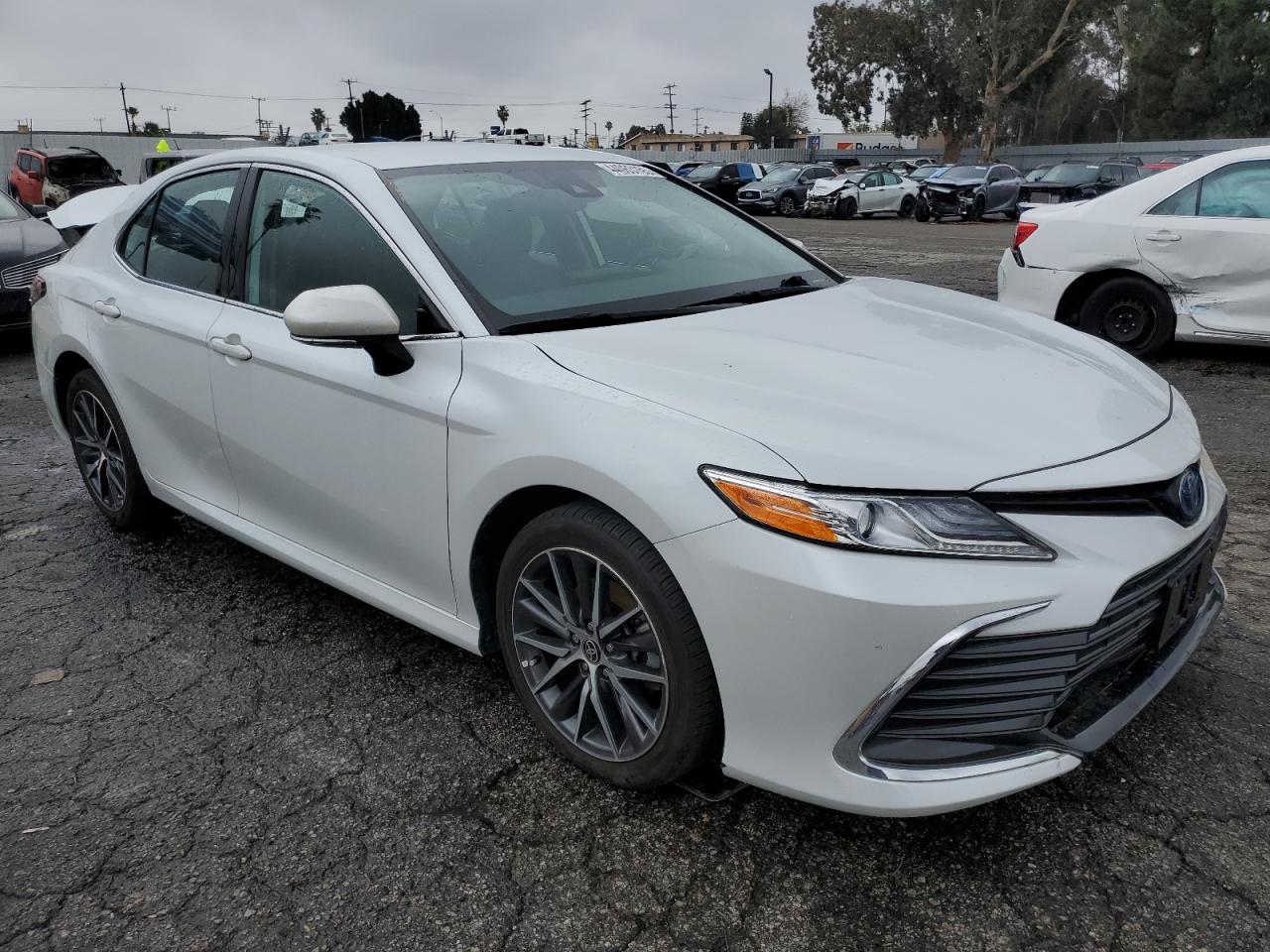 2022 Toyota Camry - Image 4