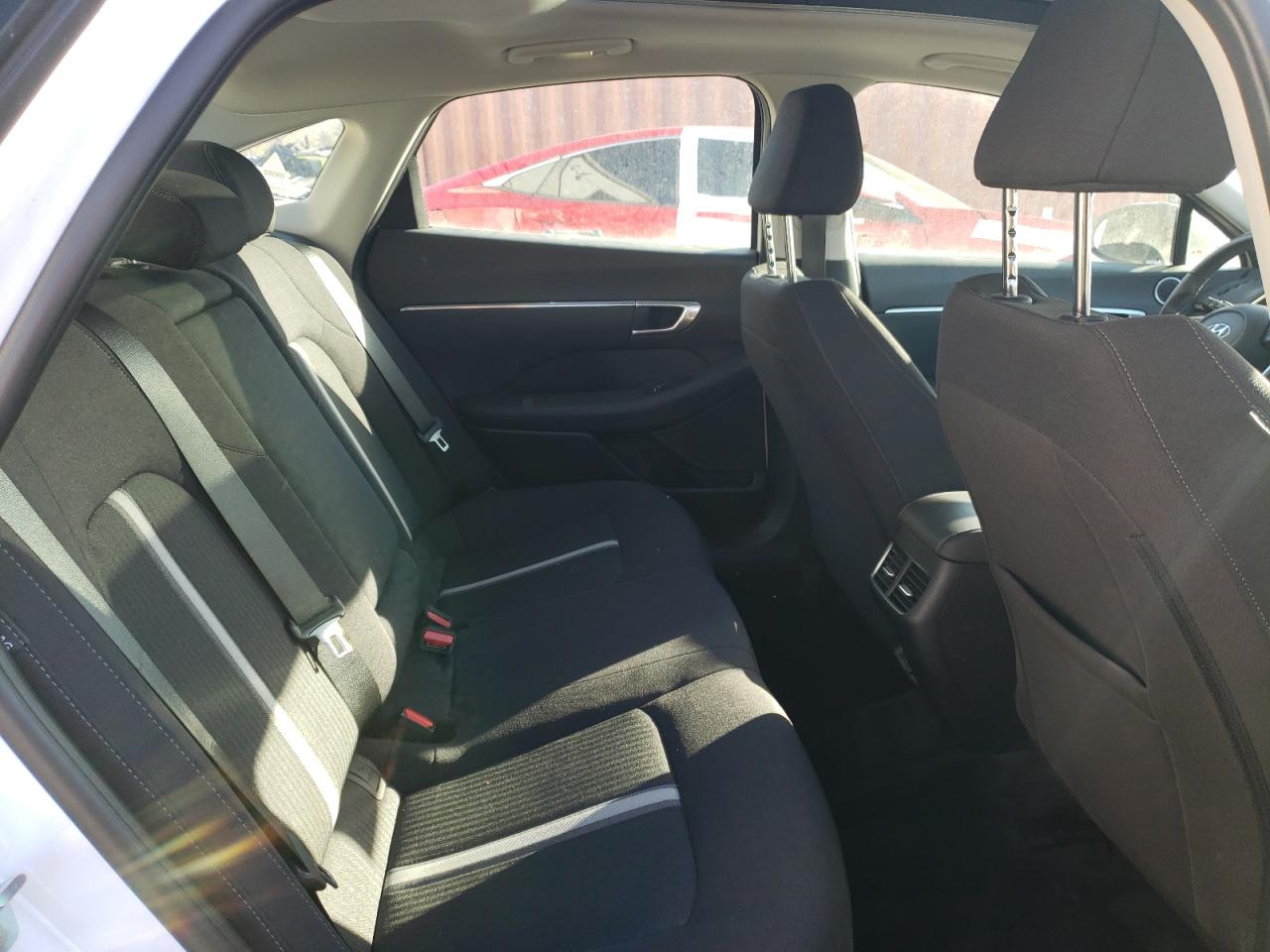 2022 Hyundai Sonata - Image 10