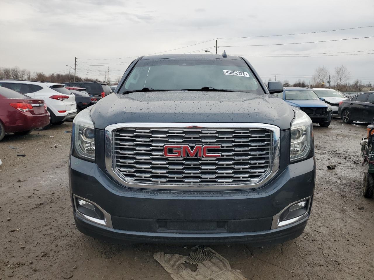 2019 GMC Yukon - Image 5
