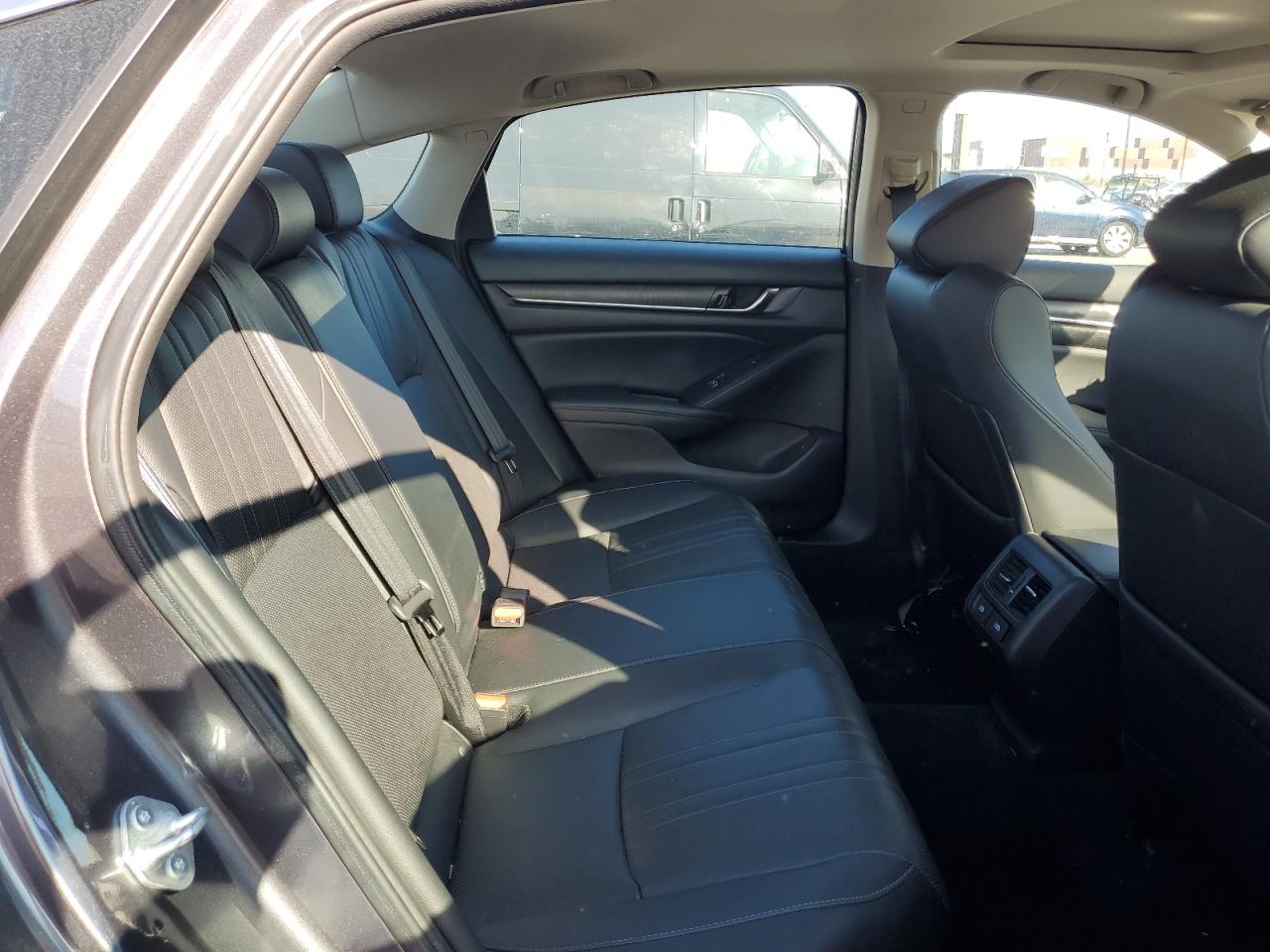 2022 Honda Accord - Image 10