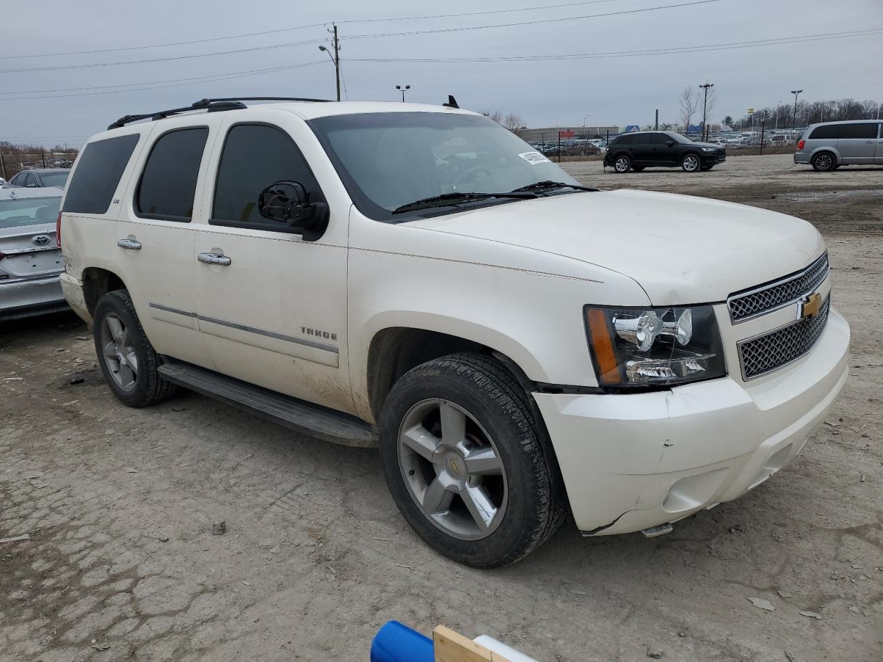 2013 Chevrolet Tahoe - Image 4