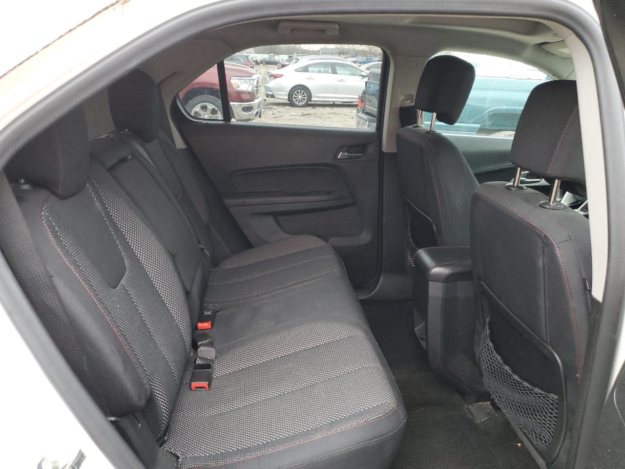 2015 Chevrolet Equinox - Image 11