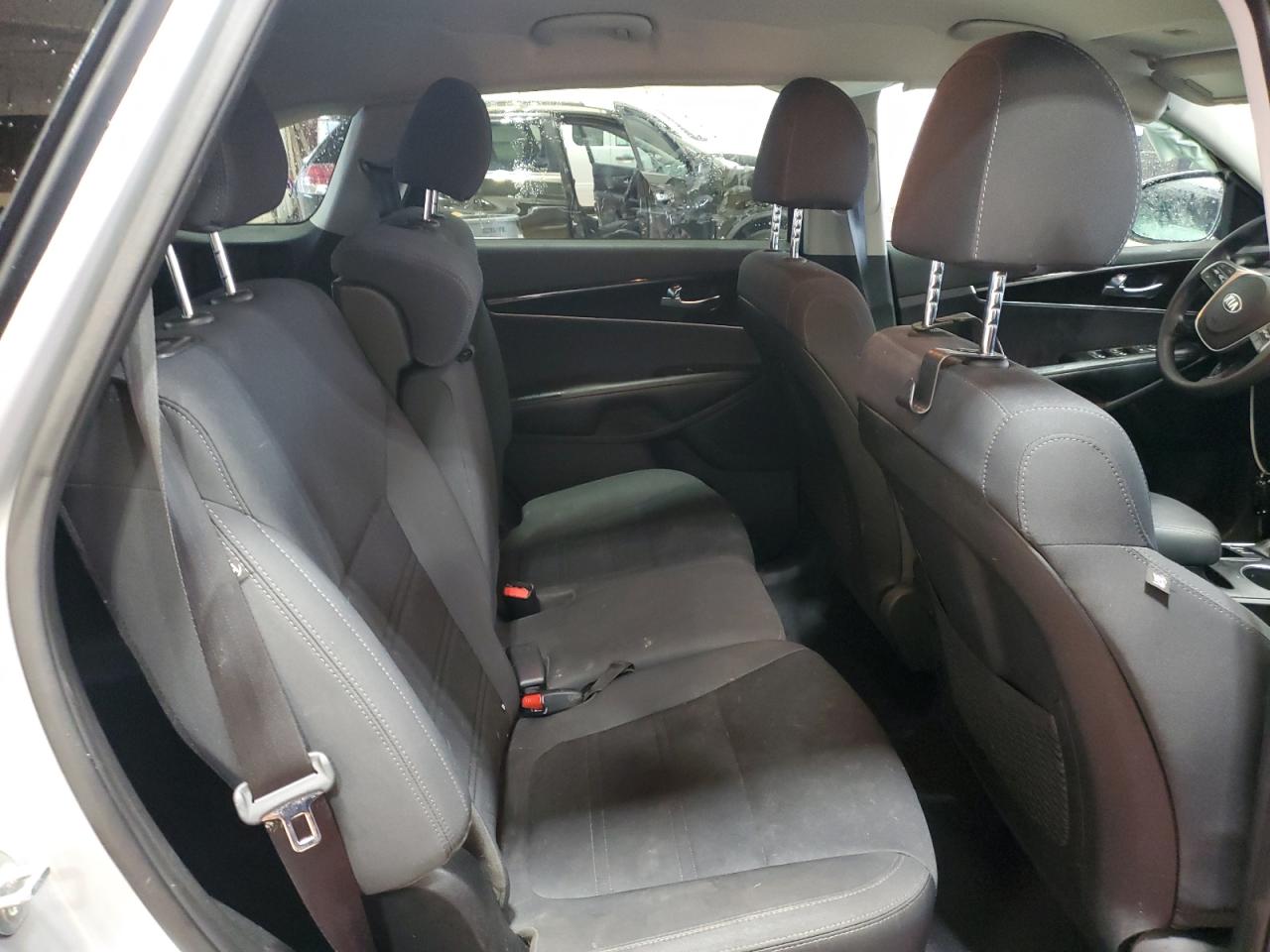 2019 Kia Sorento - Image 11