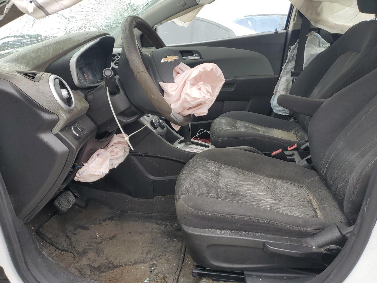 2018 Chevrolet Sonic - Image 7