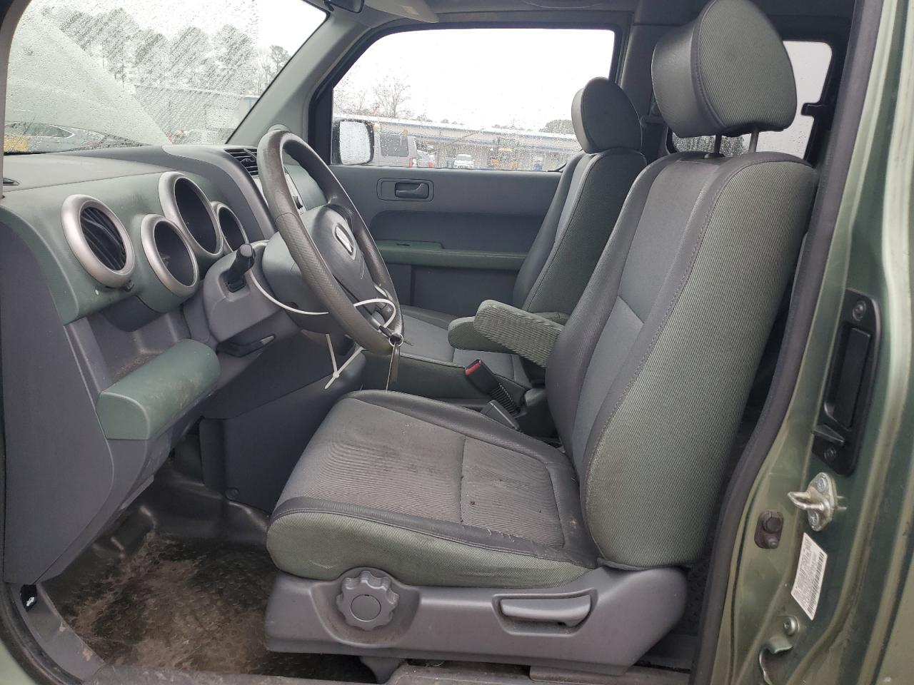 2004 Honda Element - Image 7