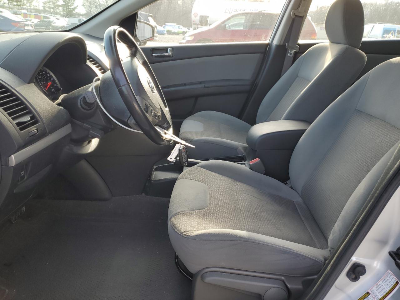 2011 Nissan Sentra - Image 7