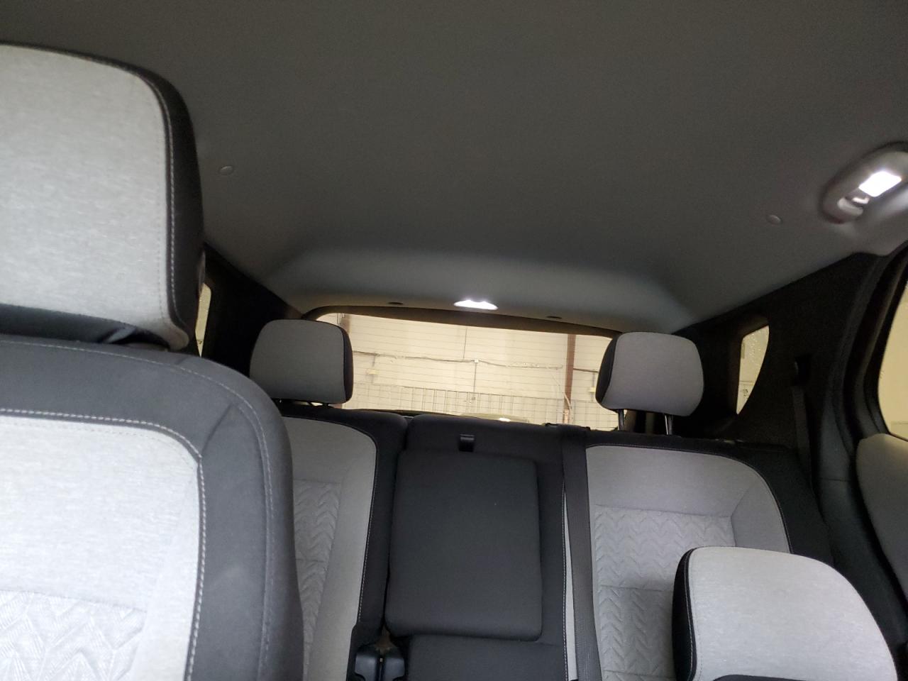 2022 Chevrolet Equinox - Image 10