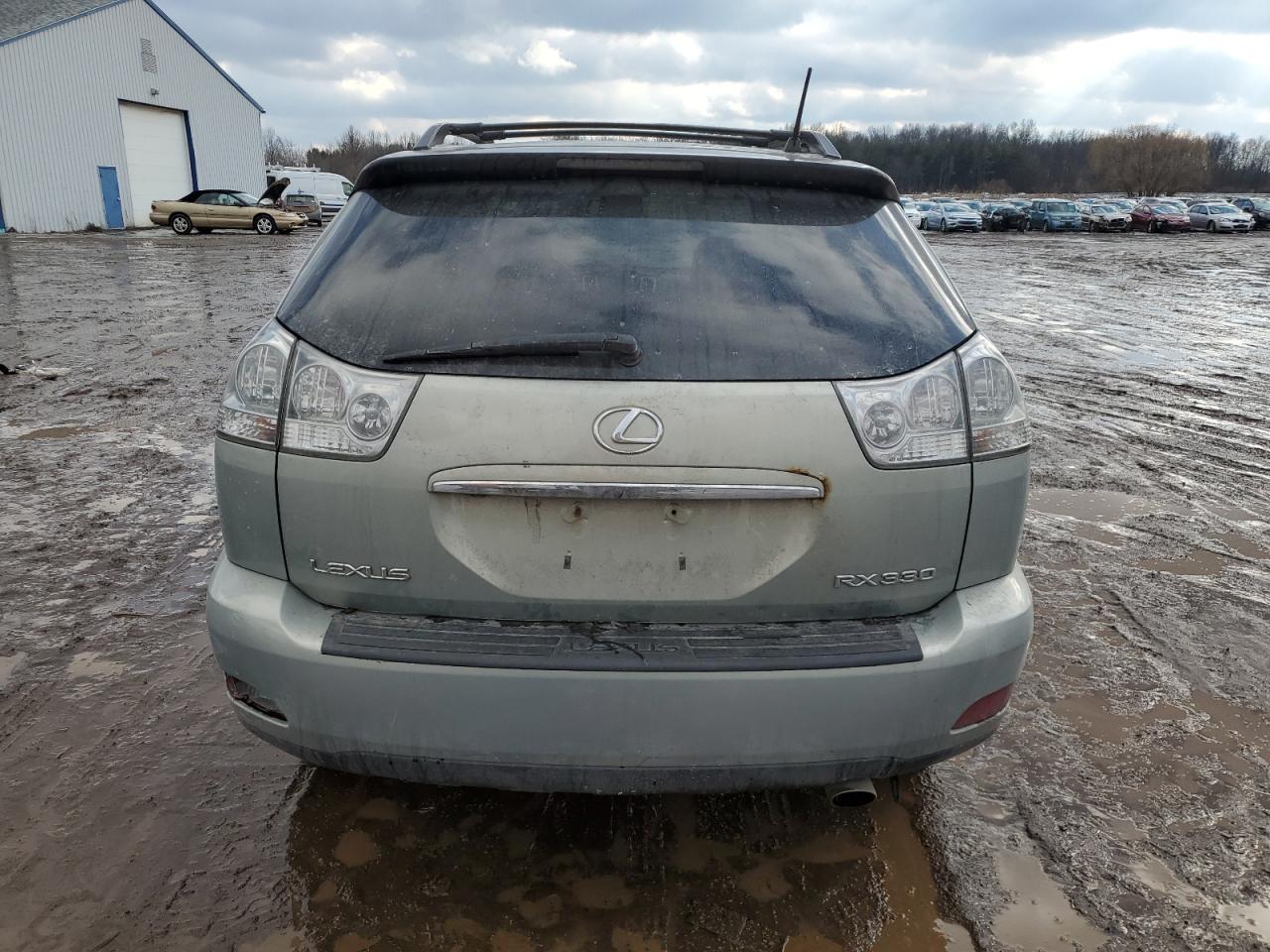 2004 Lexus RX - Image 6