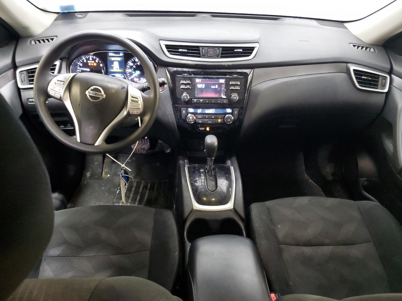 2016 Nissan Rogue - Image 8