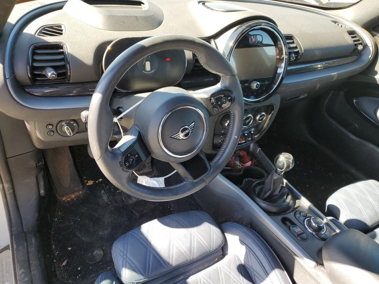 2022 MINI Cooper - Image 8