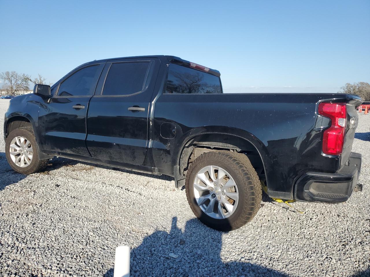 2020 Chevrolet Silverado - Image 2