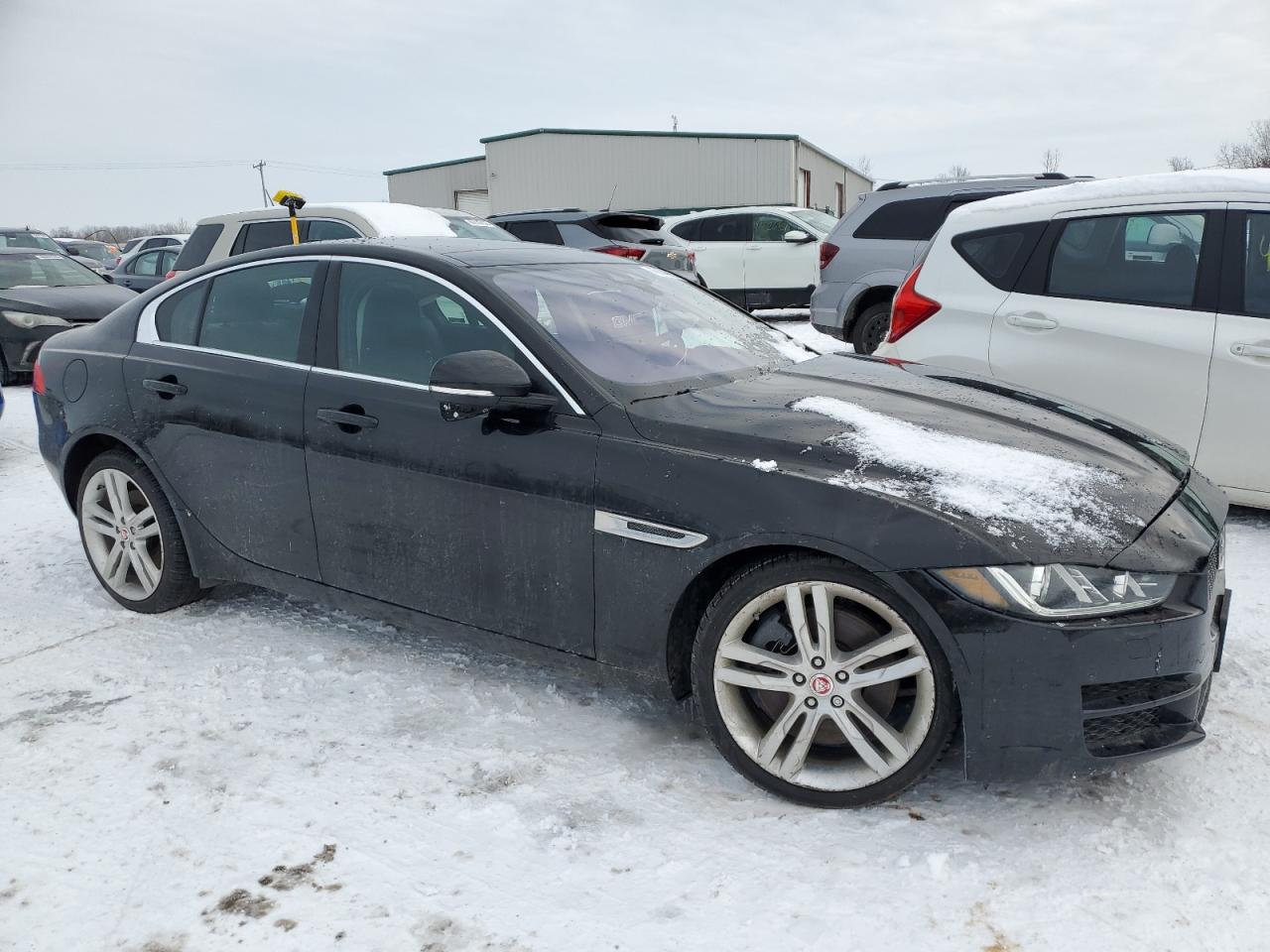 2017 Jaguar XE - Image 4