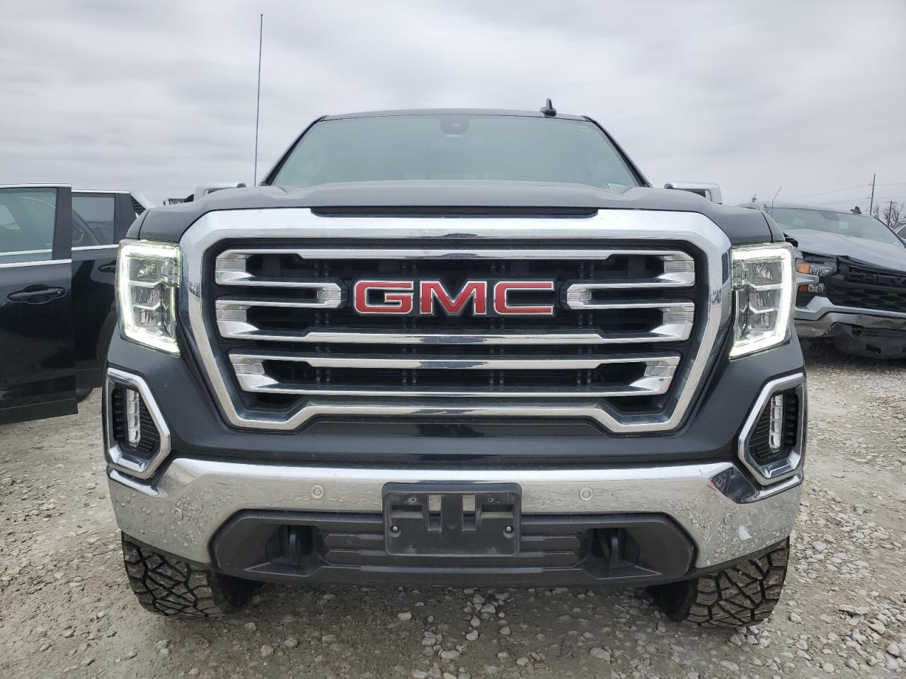 2021 GMC Sierra - Image 5