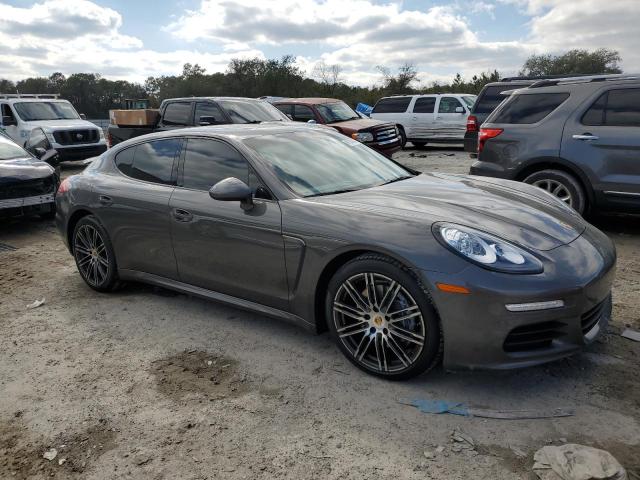  PORSCHE PANAMERA 2016 Szary