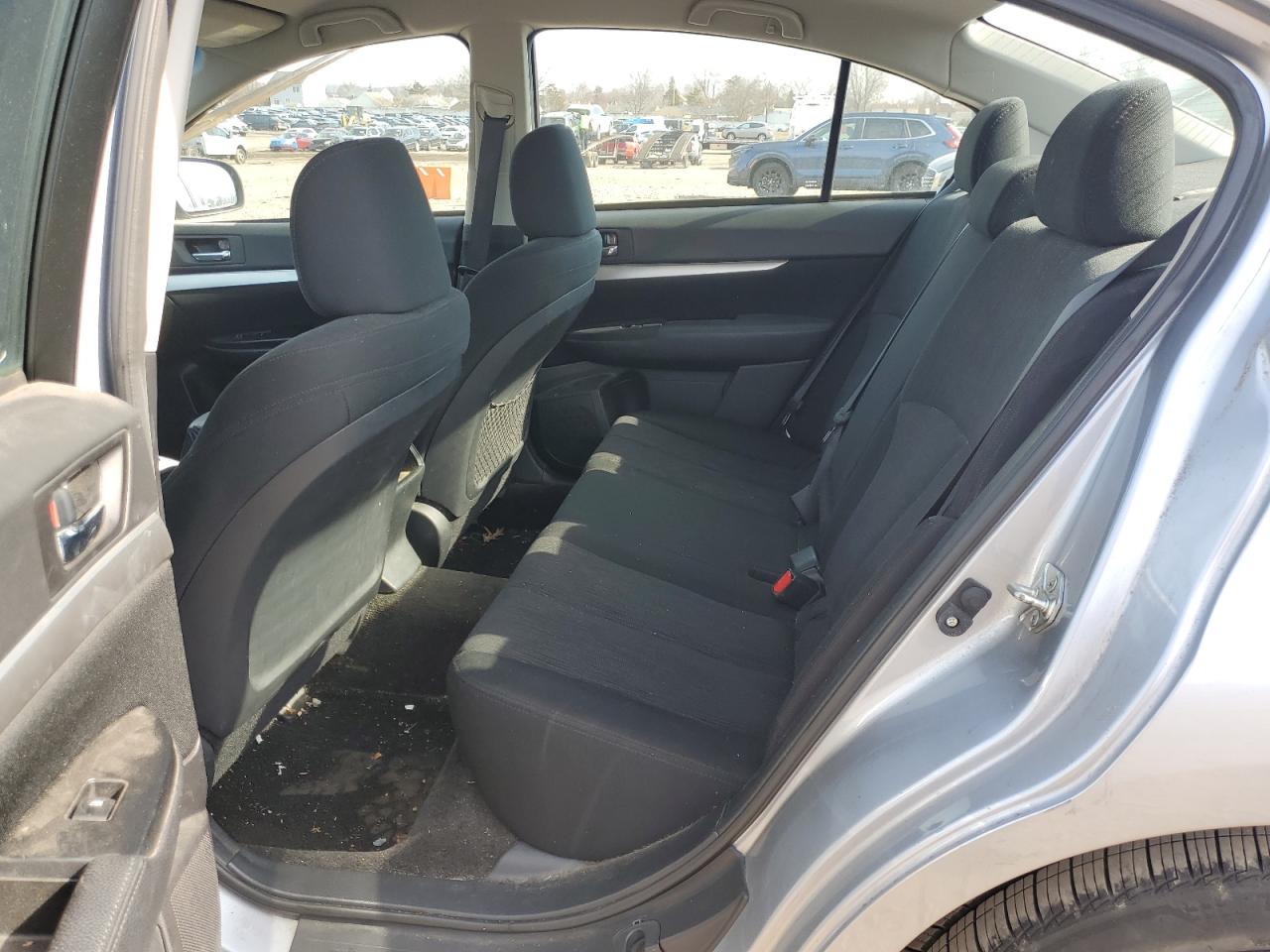 2014 Subaru Legacy - Image 10