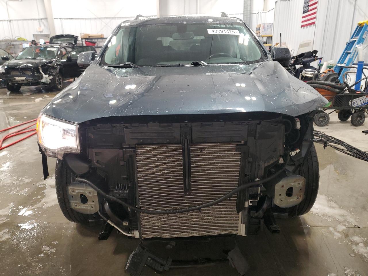 2019 GMC Acadia - Image 5