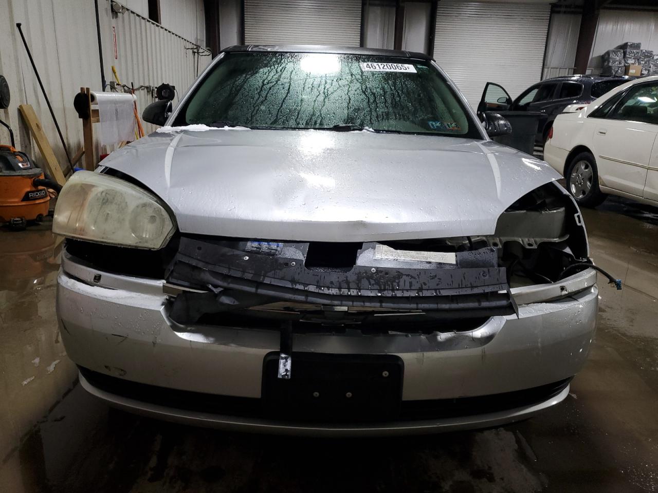 2005 Chevrolet Malibu - Image 5