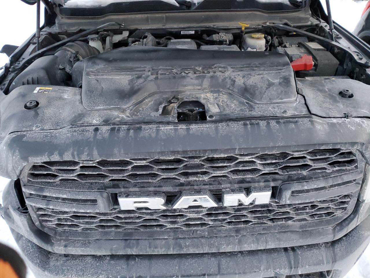 2022 RAM 3500 - Image 11