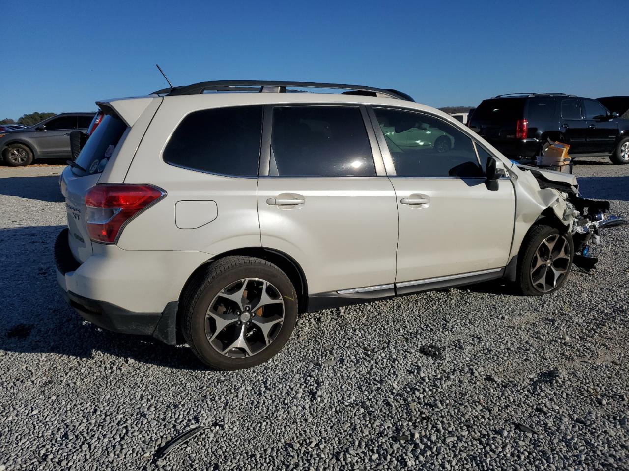 2015 Subaru Forester - Image 3