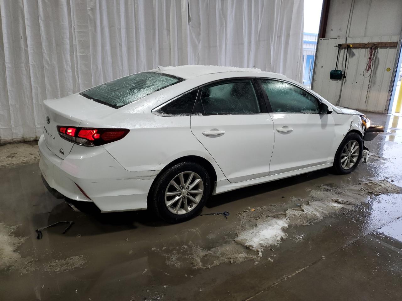 2019 Hyundai Sonata - Image 3