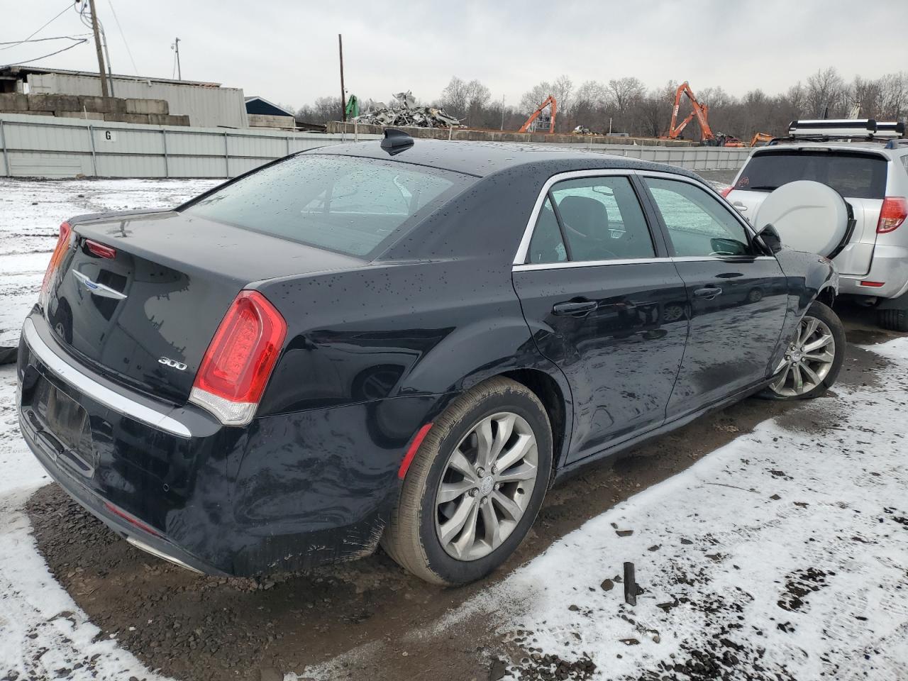 2019 Chrysler 300 - Image 3