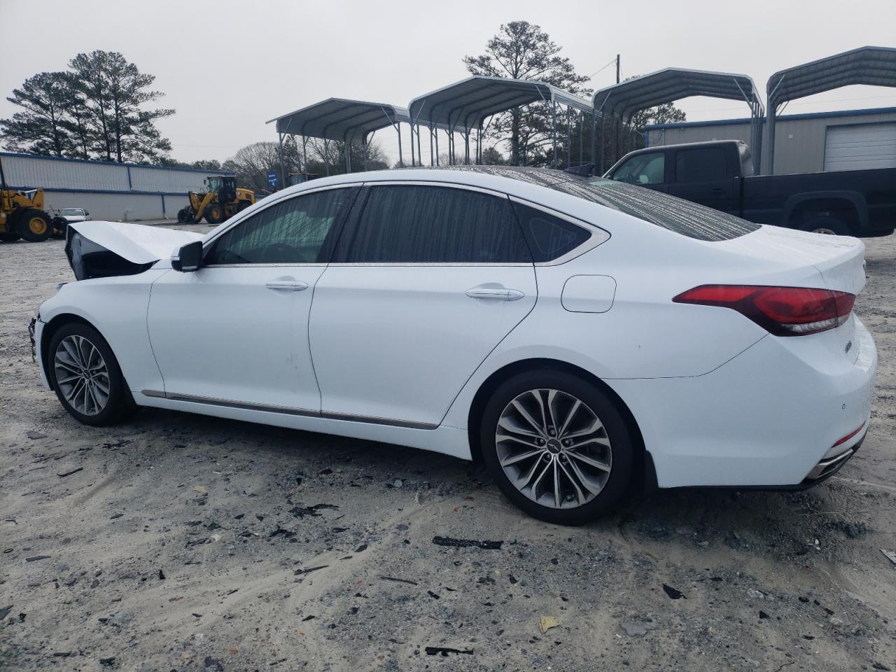 2015 Hyundai Genesis - Image 2