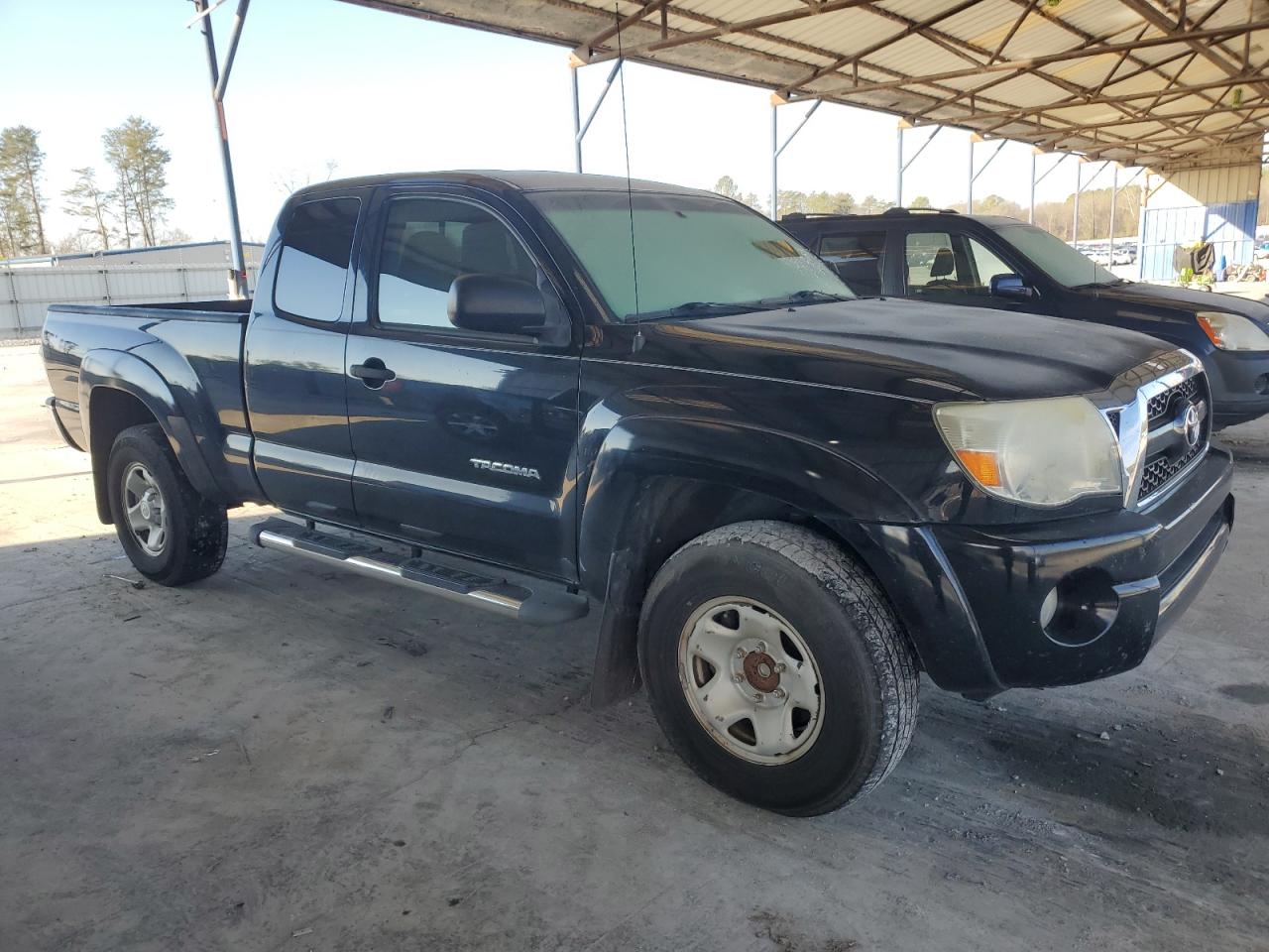 2011 Toyota Tacoma - Image 4