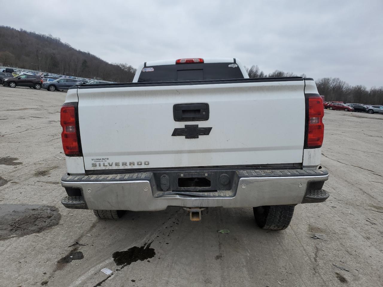 2014 Chevrolet Silverado - Image 6