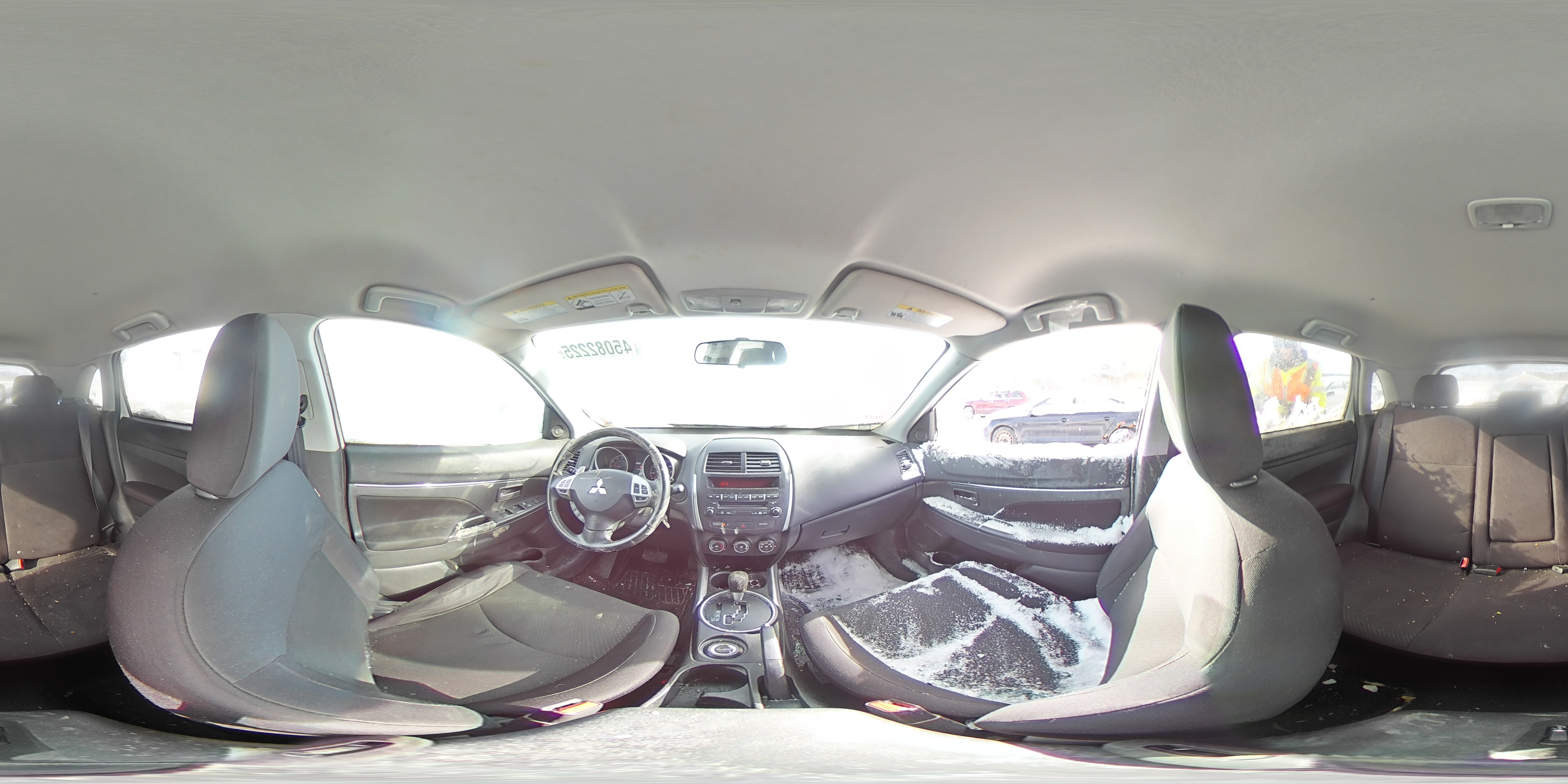 2013 Mitsubishi Outlander - Image 14