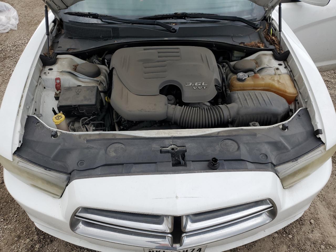 2011 Dodge Charger - Image 11