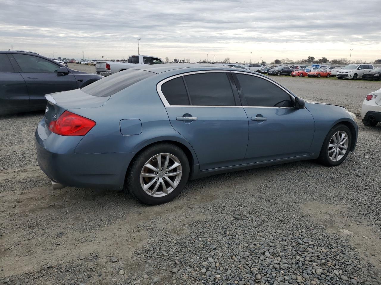 2007 Infiniti G - Image 3