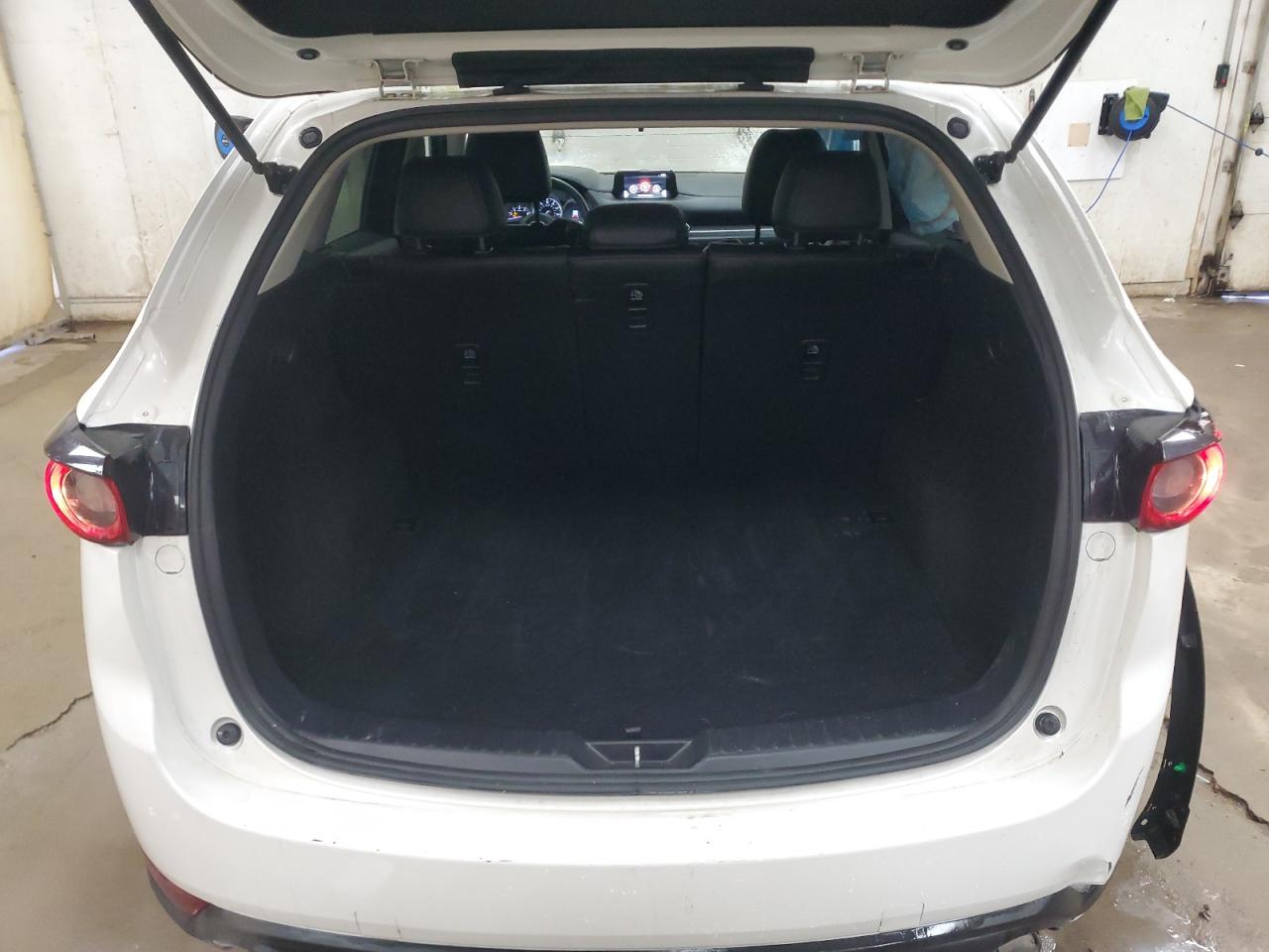2019 Mazda CX-5 - Image 6