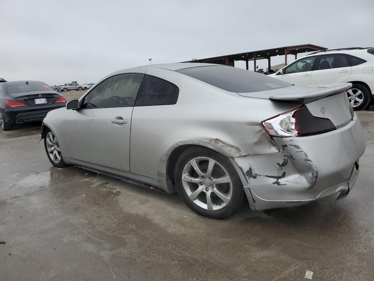2005 Infiniti G - Image 2