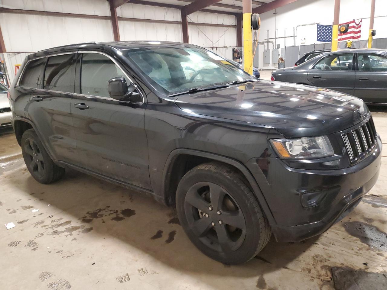 2014 Jeep Grand Cherokee - Image 4
