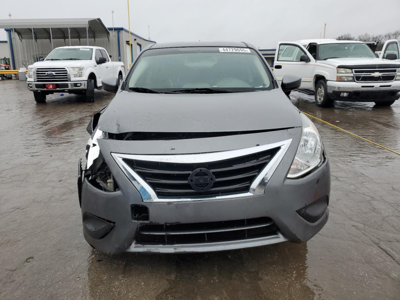 2019 Nissan Versa - Image 5
