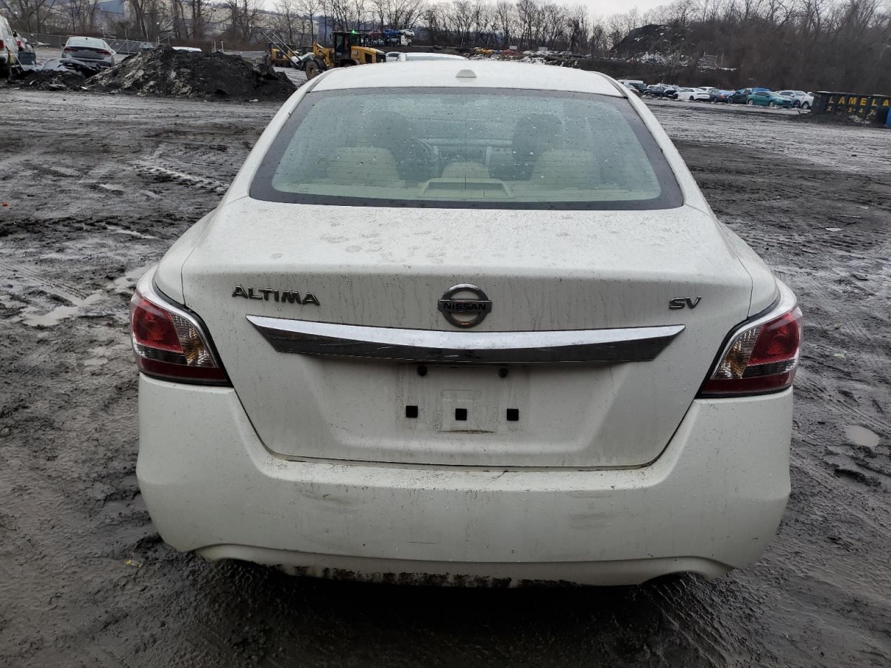 2015 Nissan Altima - Image 6