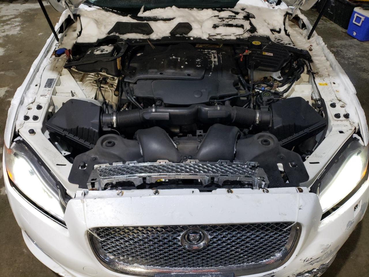 2013 Jaguar XJ - Image 11
