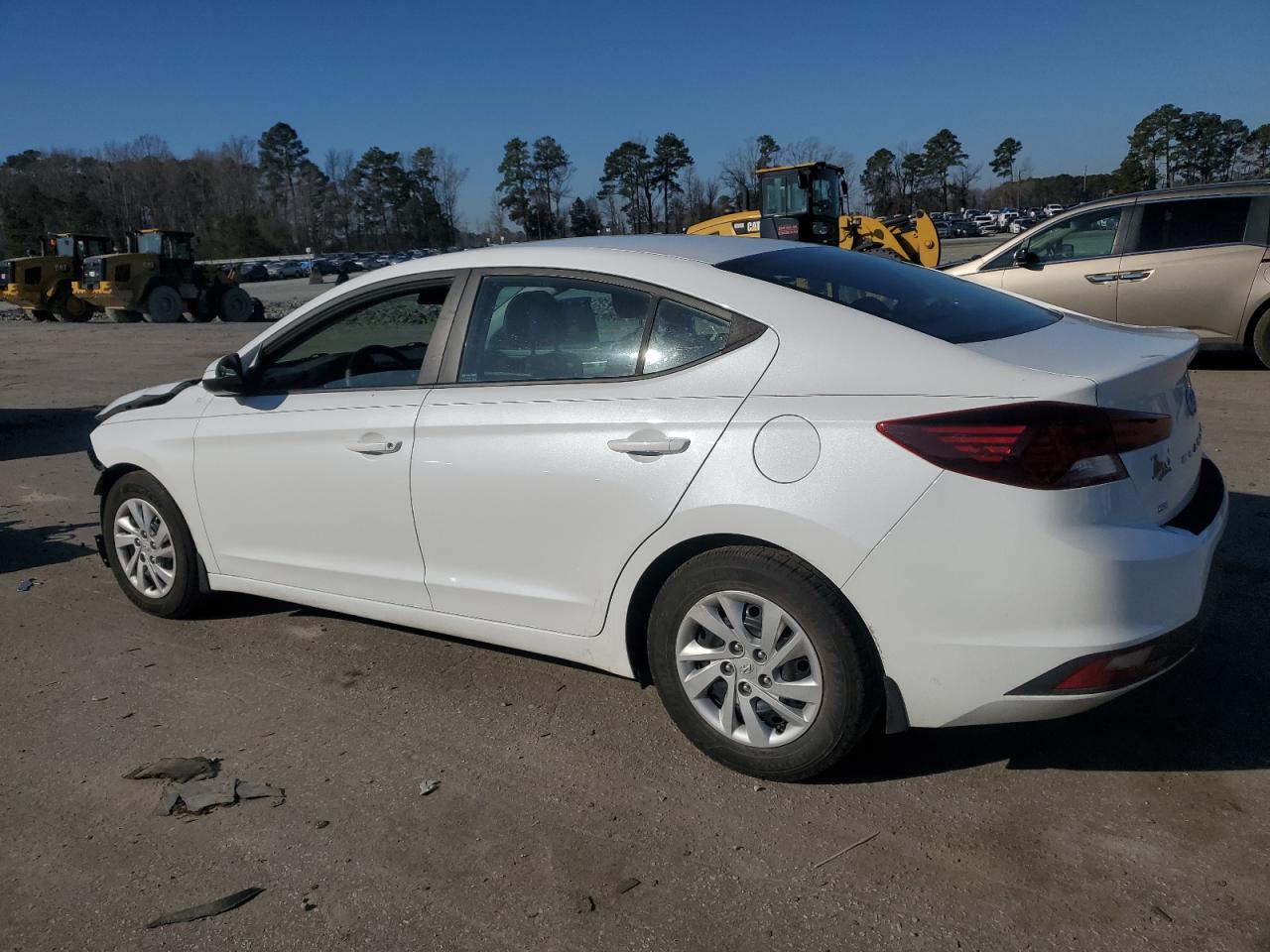 2019 Hyundai Elantra - Image 2