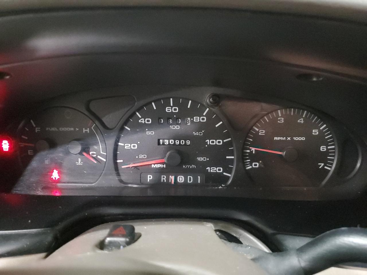 2001 Ford Taurus - Image 9