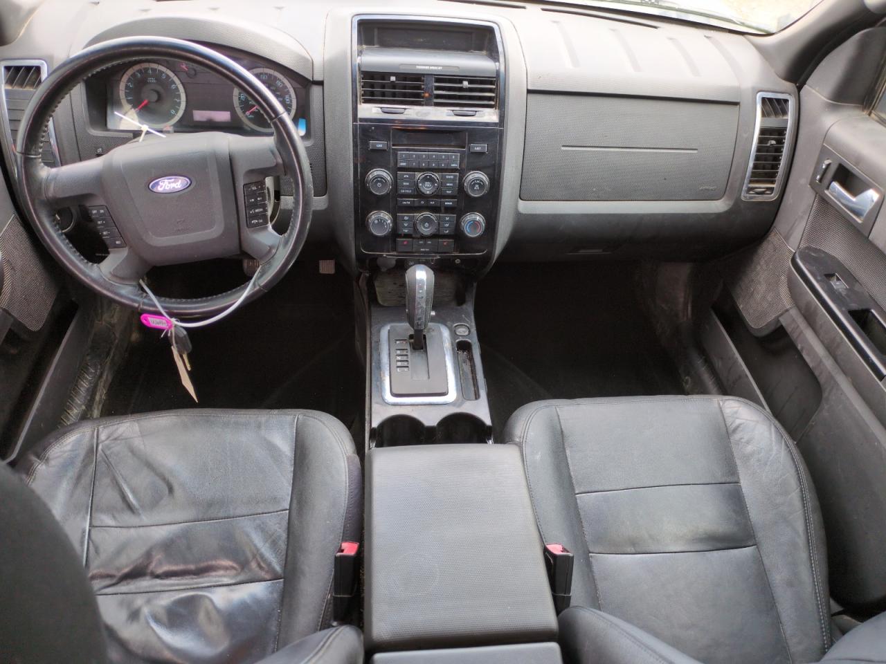 2011 Ford Escape - Image 8