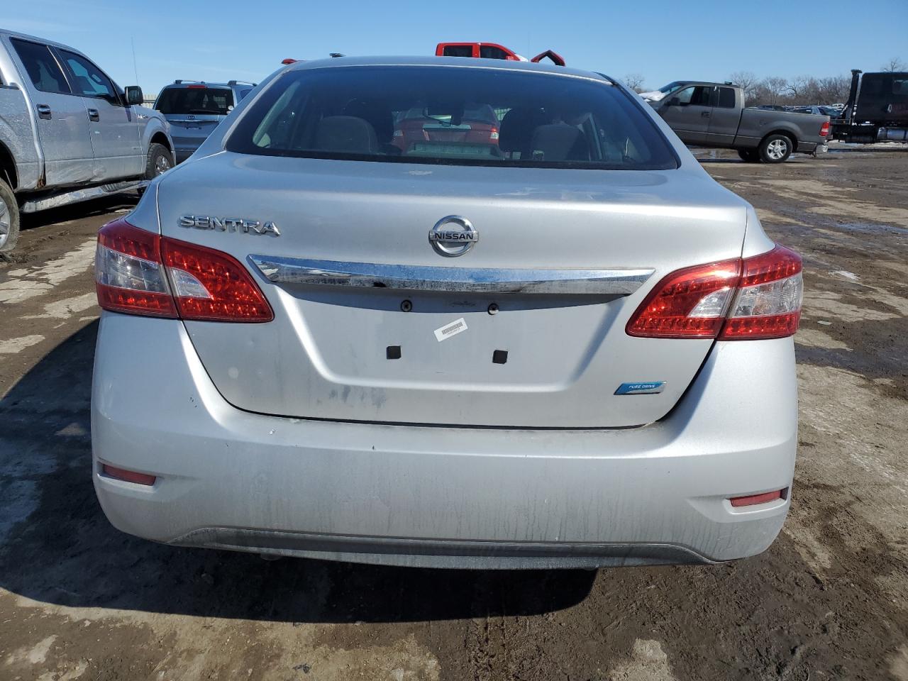 2013 Nissan Sentra - Image 6