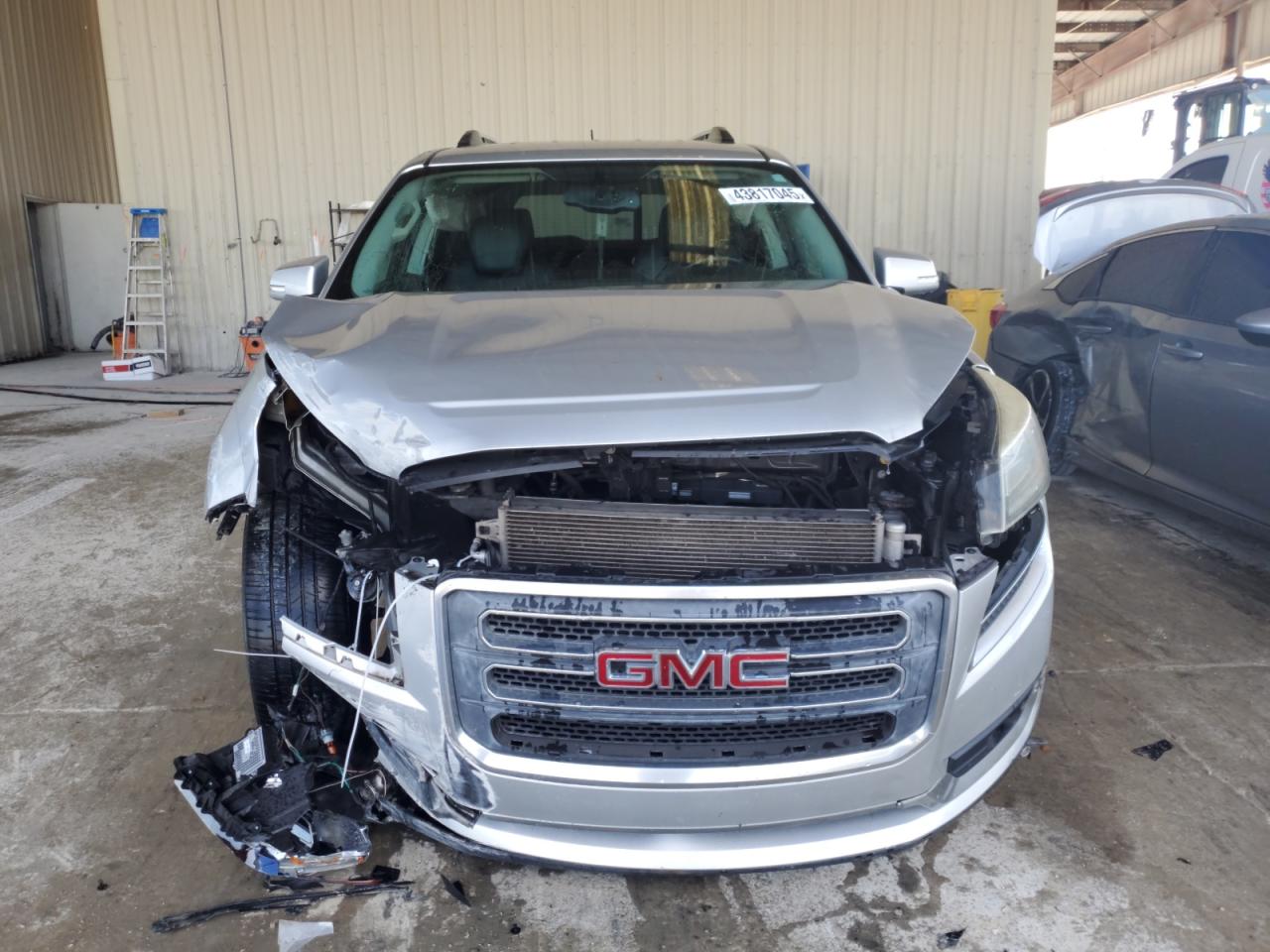 2015 GMC Acadia - Image 5