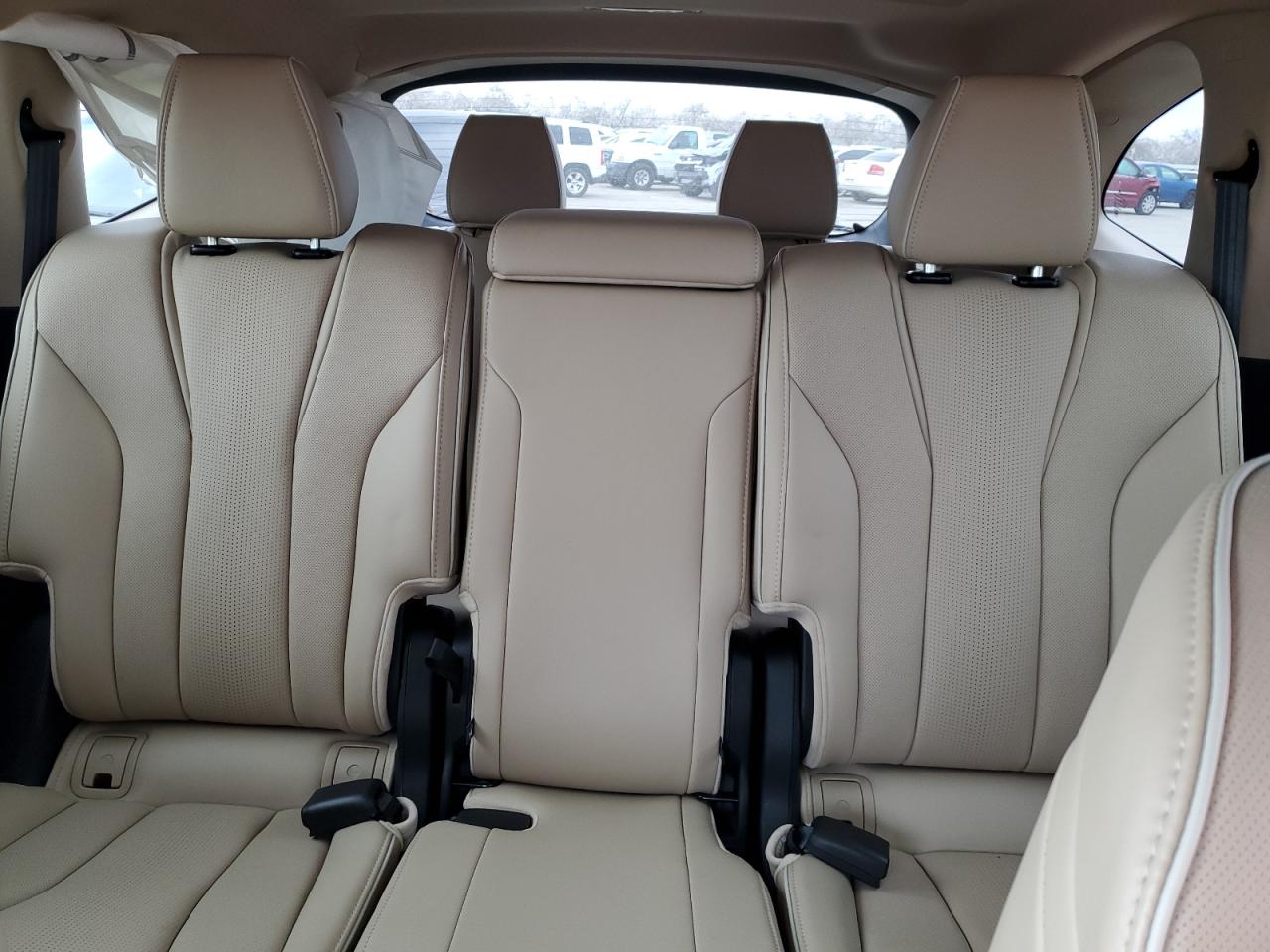 2022 Acura MDX - Image 10