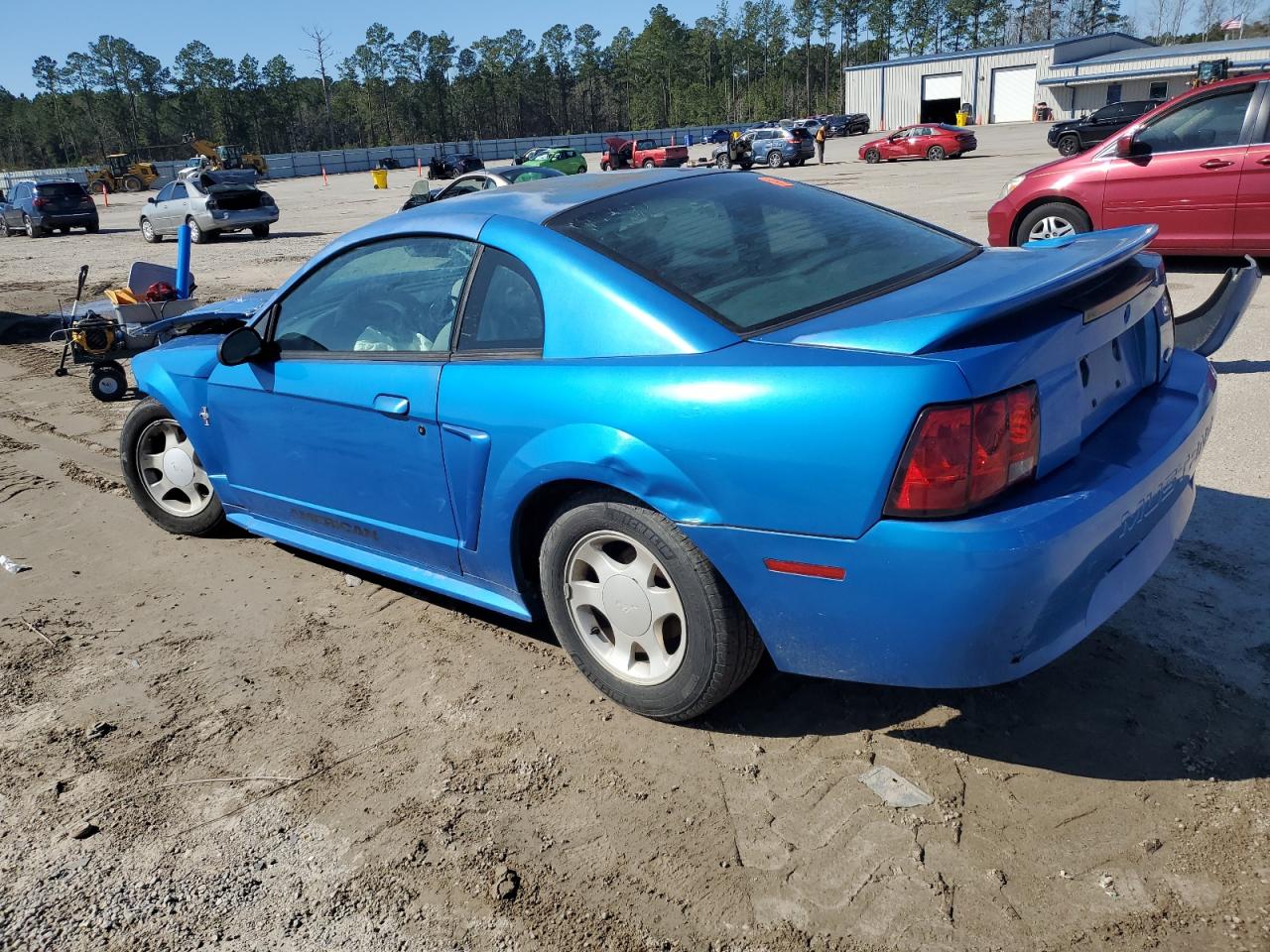 2000 Ford Mustang - Image 2